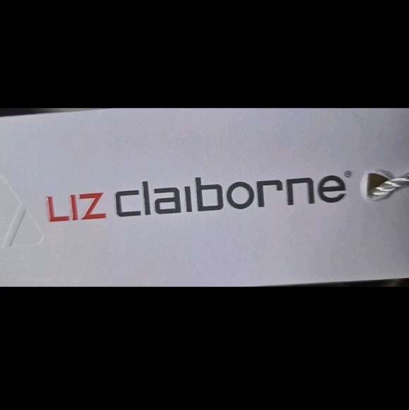 Liz Claiborne NWT Maddie Bucket Crossbody Shoulder Handbag Purse Tan & Black - Picture 10 of 13